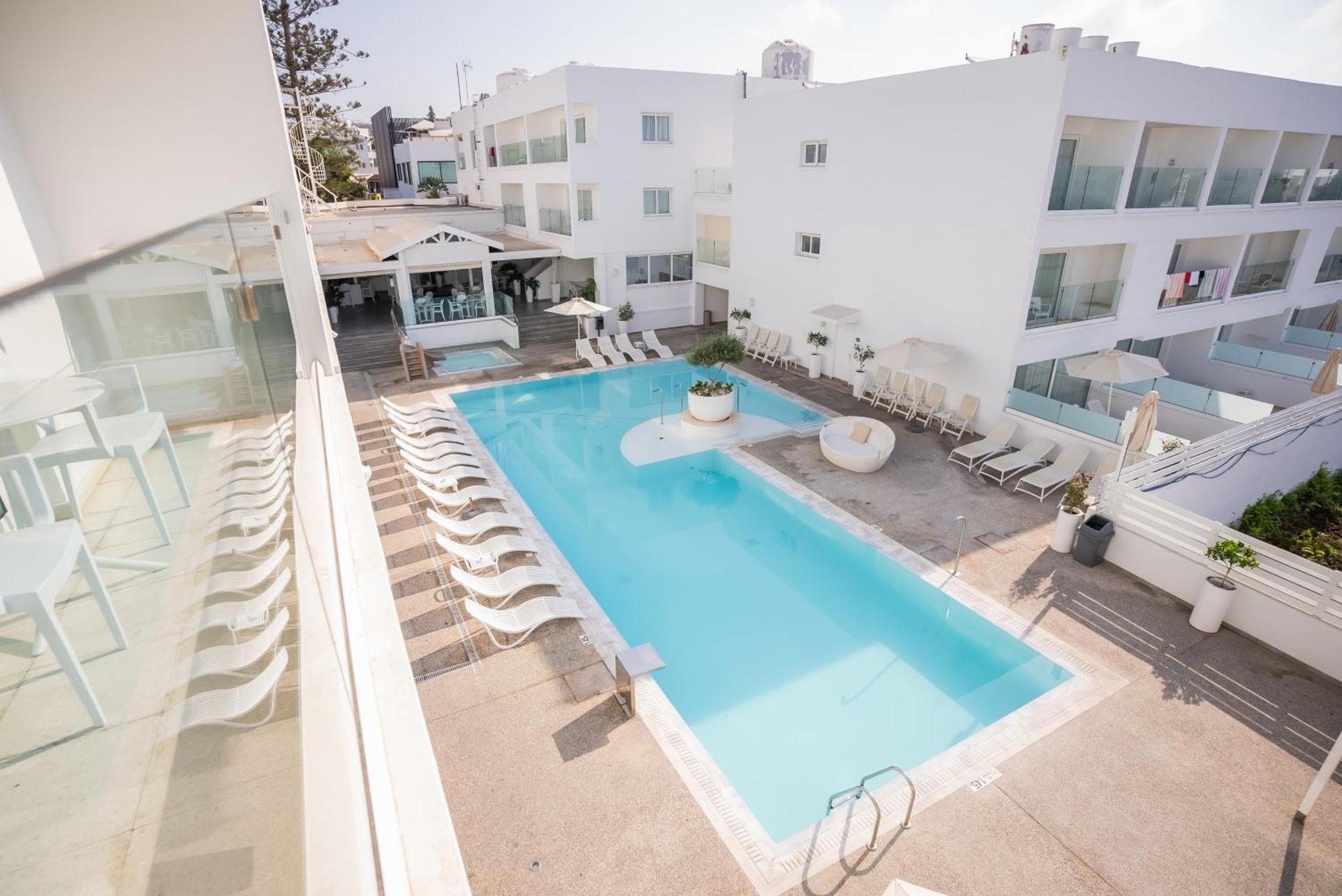 Liquid Hotel Apartments Αγία Νάπα Εξωτερικό φωτογραφία